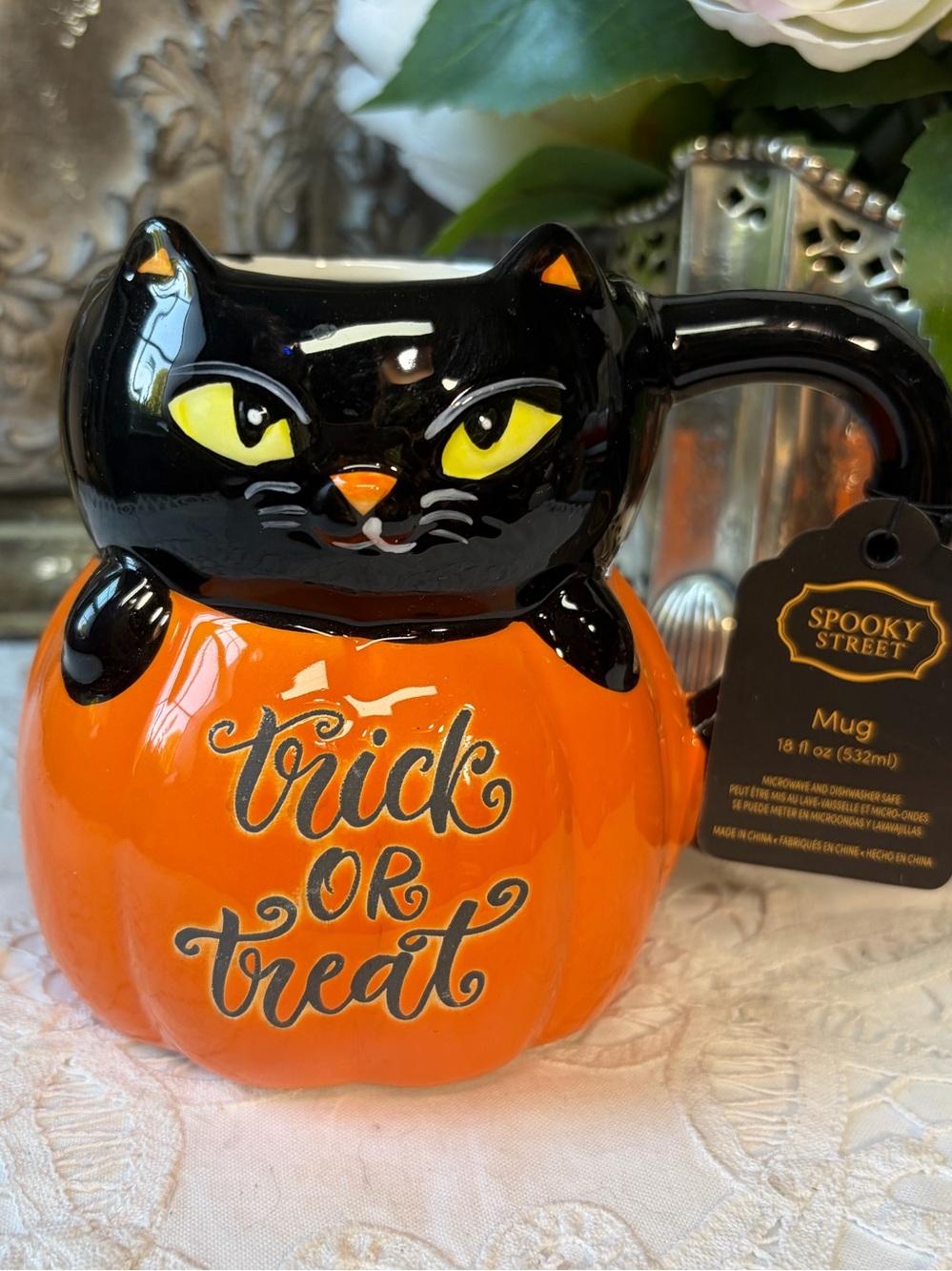 Trick-or-treat kitty cat pumpkin mug nwt